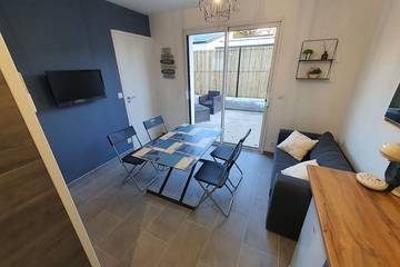 Gîte pour 2 personnes, avec terrasse à Saint-Molf