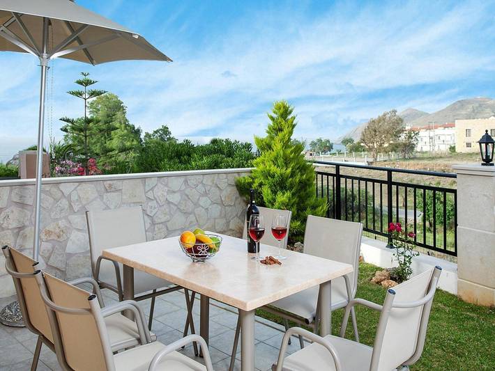 Agriturismo per 4 persone, con Balcone e Giardino a Creta