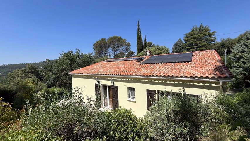 Gîte pour 6 personnes, avec vue et jardin
