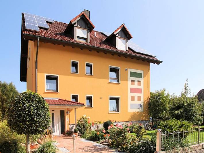 Ferienwohnung für 5 Personen, mit Balkon und Terrasse in Kemmern