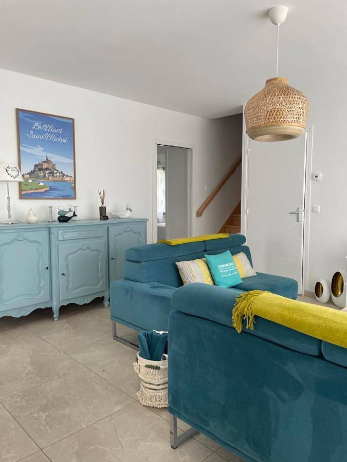 Location de vacances pour 8 personnes, avec vue et jardin à Saint-Jean-le-Thomas