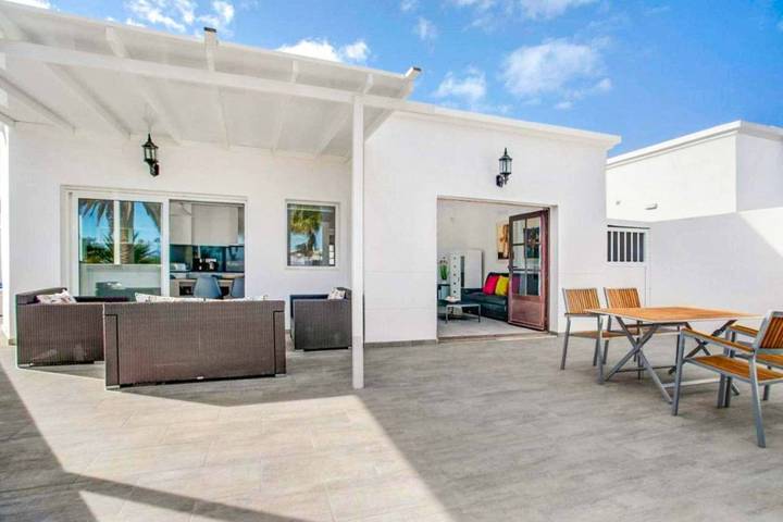 Chalet para 6 personas, con terraza en Lanzarote - 4