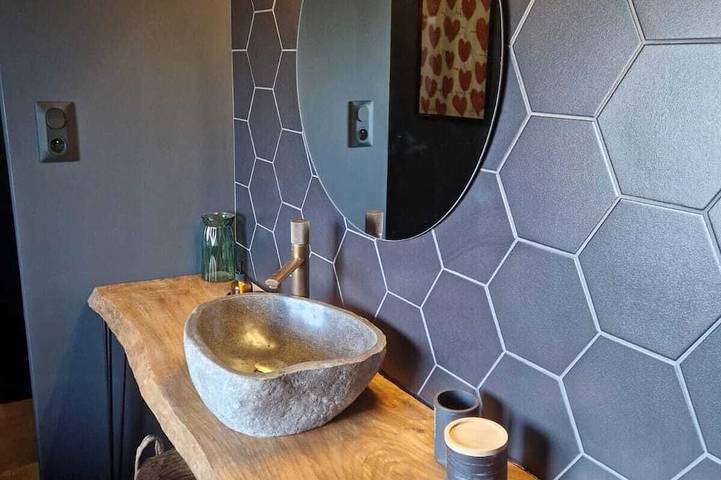 Location de vacances pour 4 personnes, avec jacuzzi à Saint-Victurnien - 4