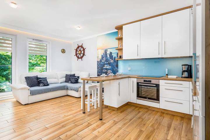Ferienwohnung für 4 Personen, mit Whirlpool und Garten