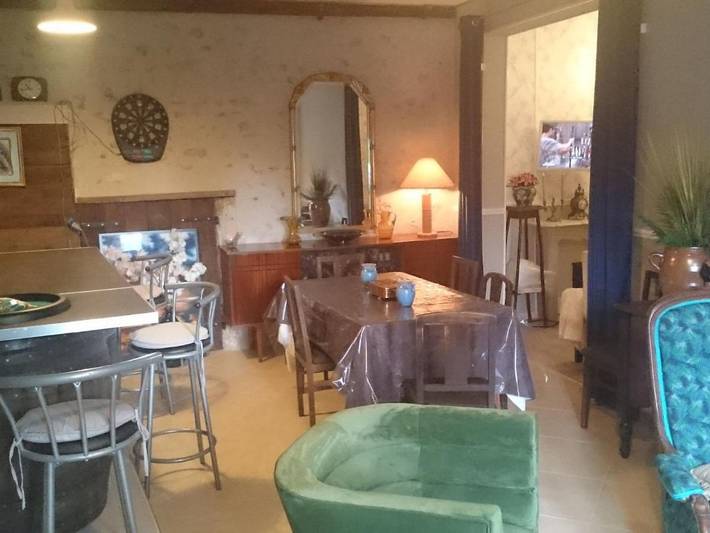 Location de vacances pour 3 personnes, avec jardin à Vallières-les-Grandes - 4