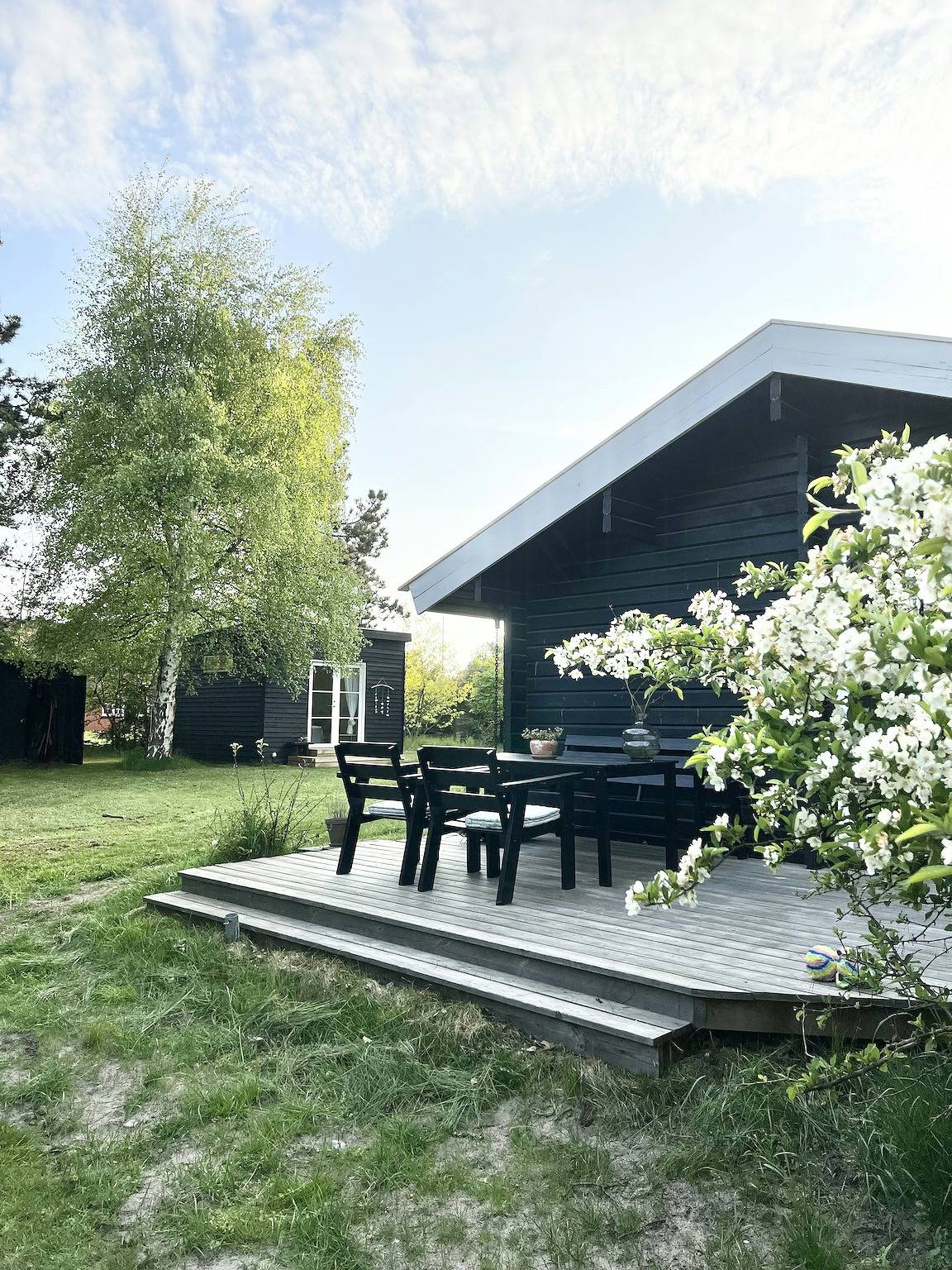 Familienferienhaus in der Nähe von Plantagen und Stränden in Højby Lyng, Højby