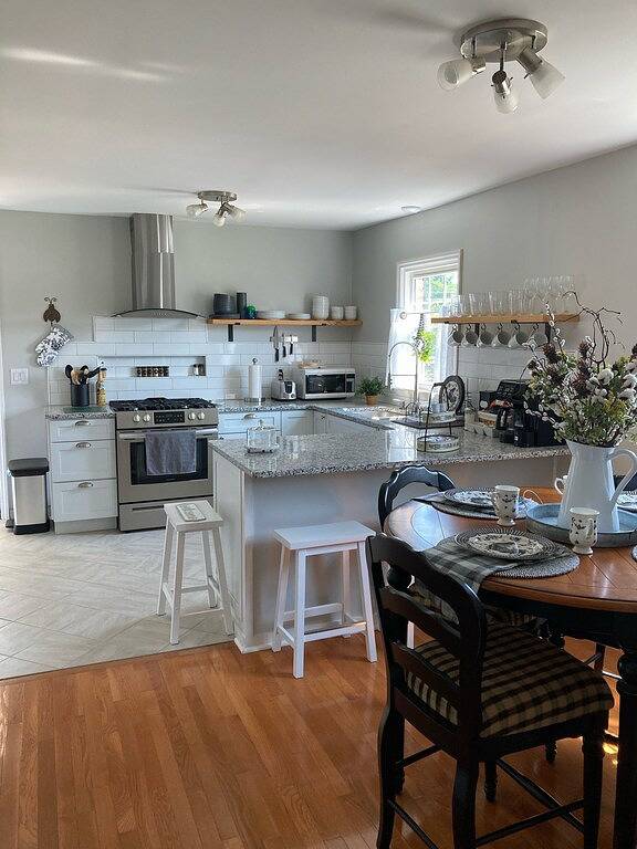 “Granite Getaway Cottage.” An adorable cottage in a quiet family neighborhood in Caldwell County