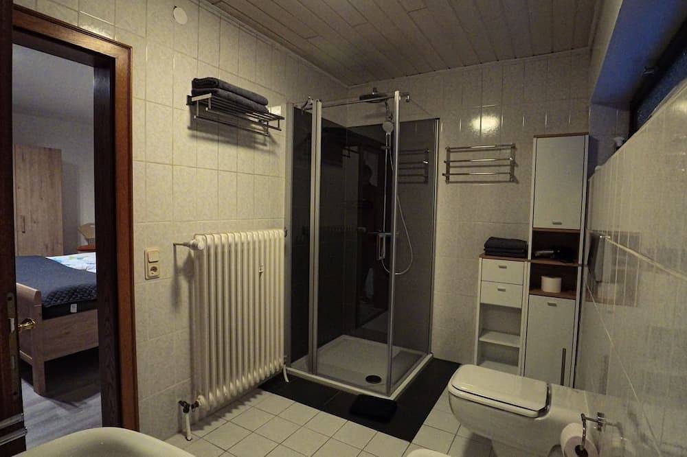 Fewo Gerti - ruhige, geräumige Ferienwohnung im \"ältesten Weinort Deutschlands\" in Neumagen-Dhron, Bernkastel-Kues & Umgebung