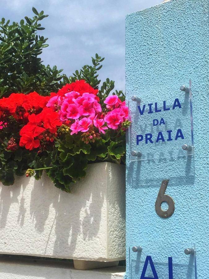 Two-Bedroom House in Praia das Maçãs, Colares