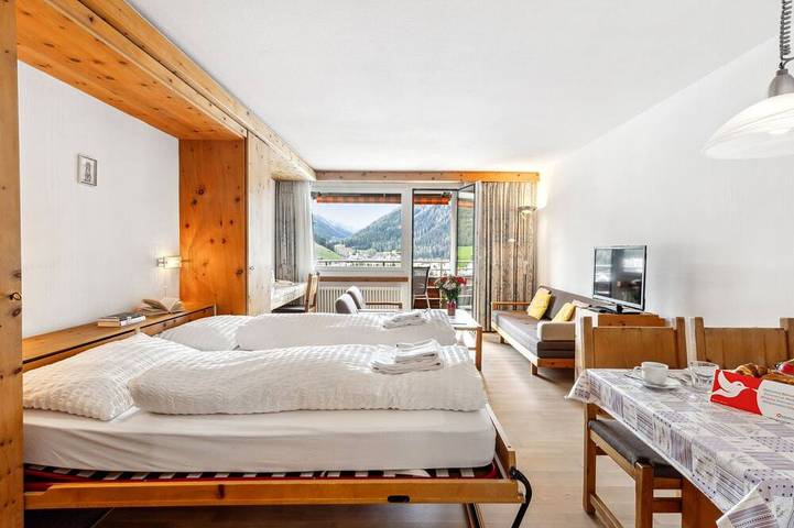 Ganze Wohnung, Guardaval Apt 107 in Flüelapass, Davos