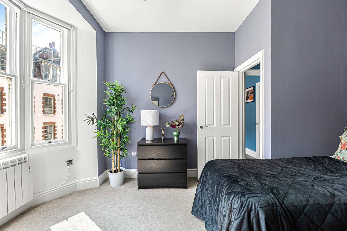 Entire apartment, The Lanes Getaway Moments Away from Pier   Beach in Brighton, Sussex
