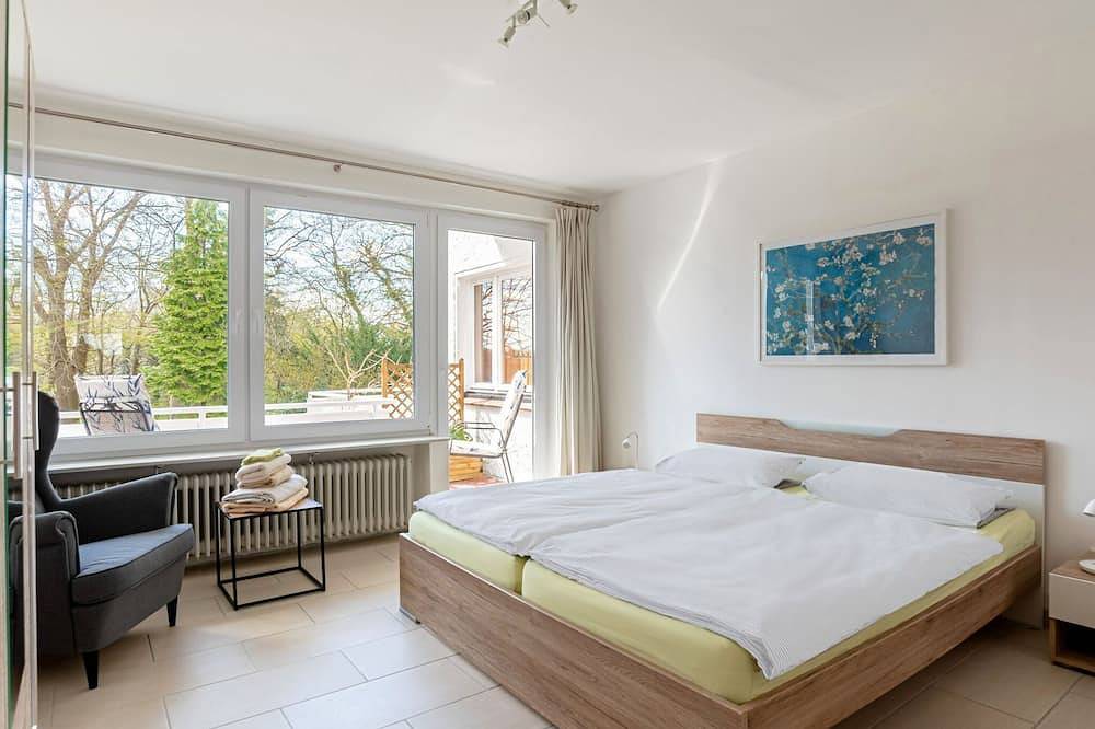 Ganze Wohnung, Seeseite Komfort mit Balkon in Eutin, Ostholstein