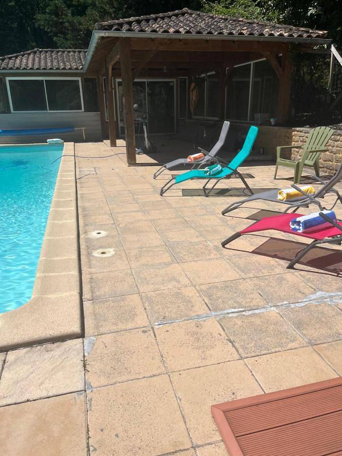 Location de vacances pour 10 personnes, avec piscine et jardin, animaux acceptés à Église-Neuve-de-Vergt - 3