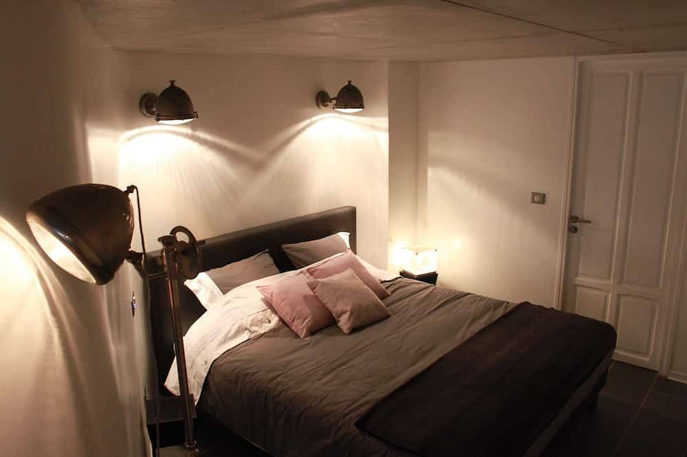 Suite avec Spa Jacuzzi privatif 1 in Lille, Région de Lille