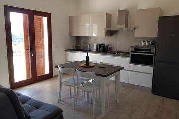 Gîte pour 4 personnes, avec jardin dans Cardedu