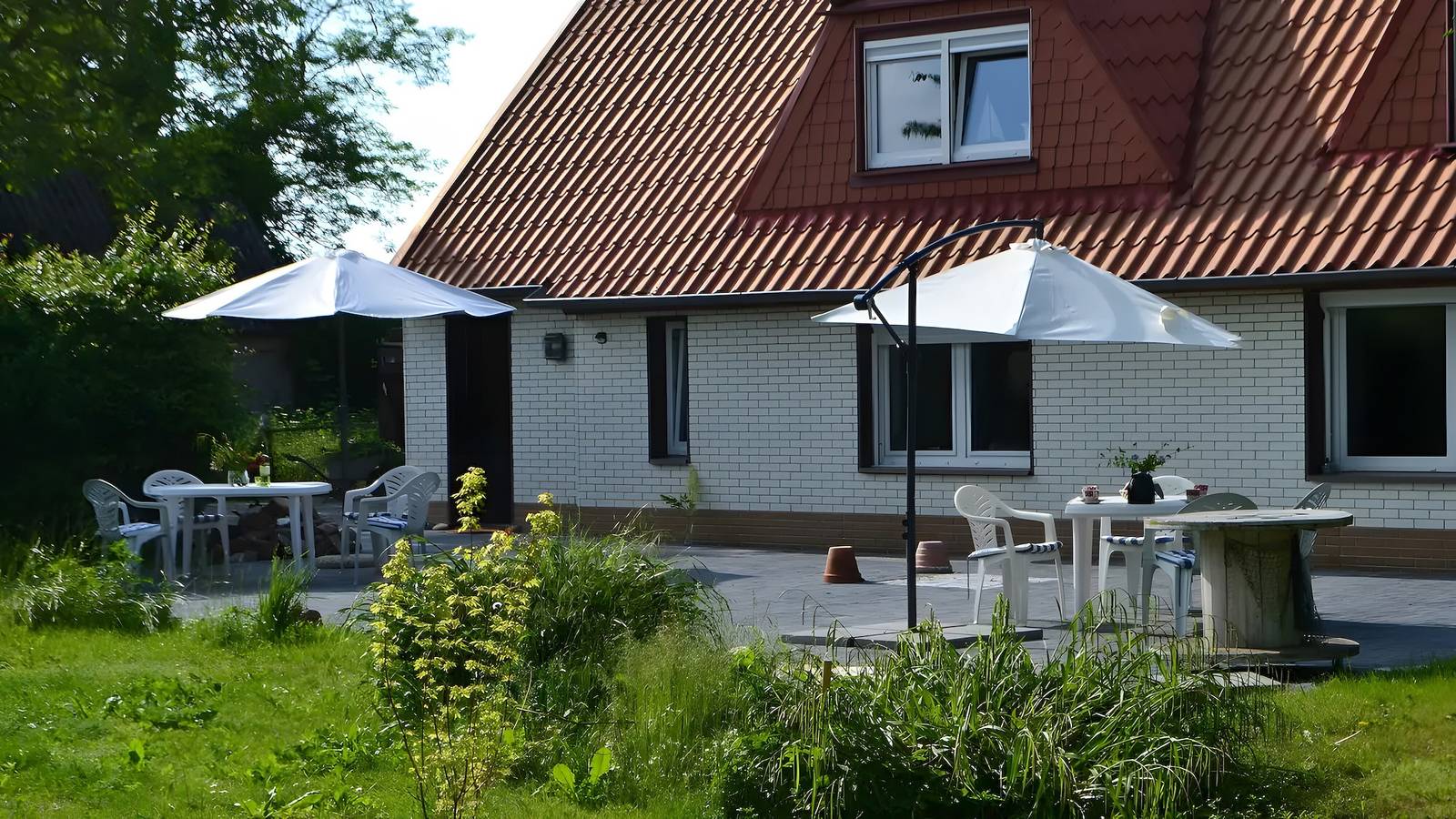 Holiday Home for 2 Guests (70 m²) in Trent (Rügen) in Trent, Rügen