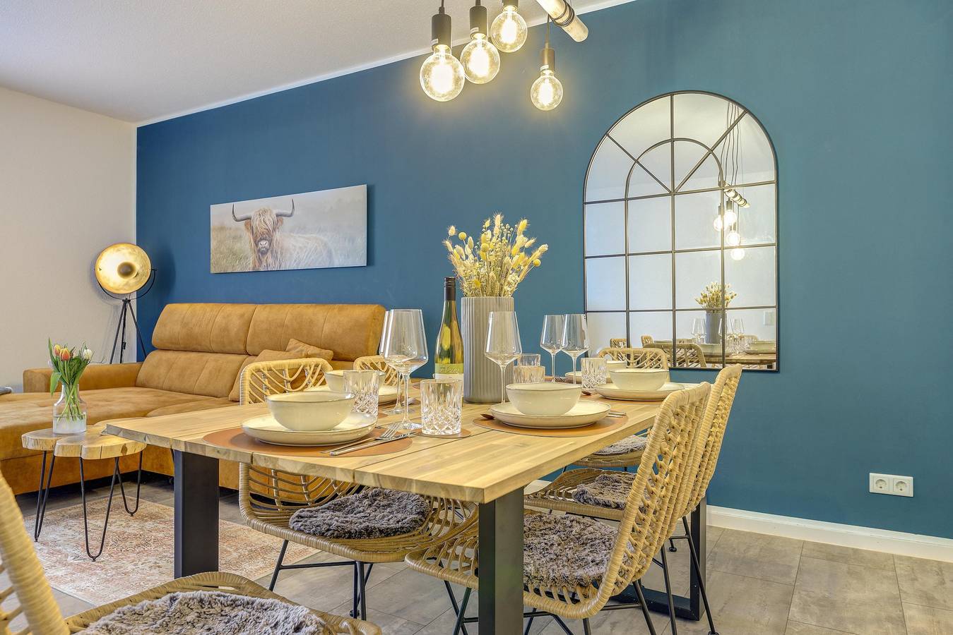 Ganze Ferienwohnung, Zentrale Design Wohnung am Rheinufer in Bingen am Rhein, Landkreis Mainz-Bingen