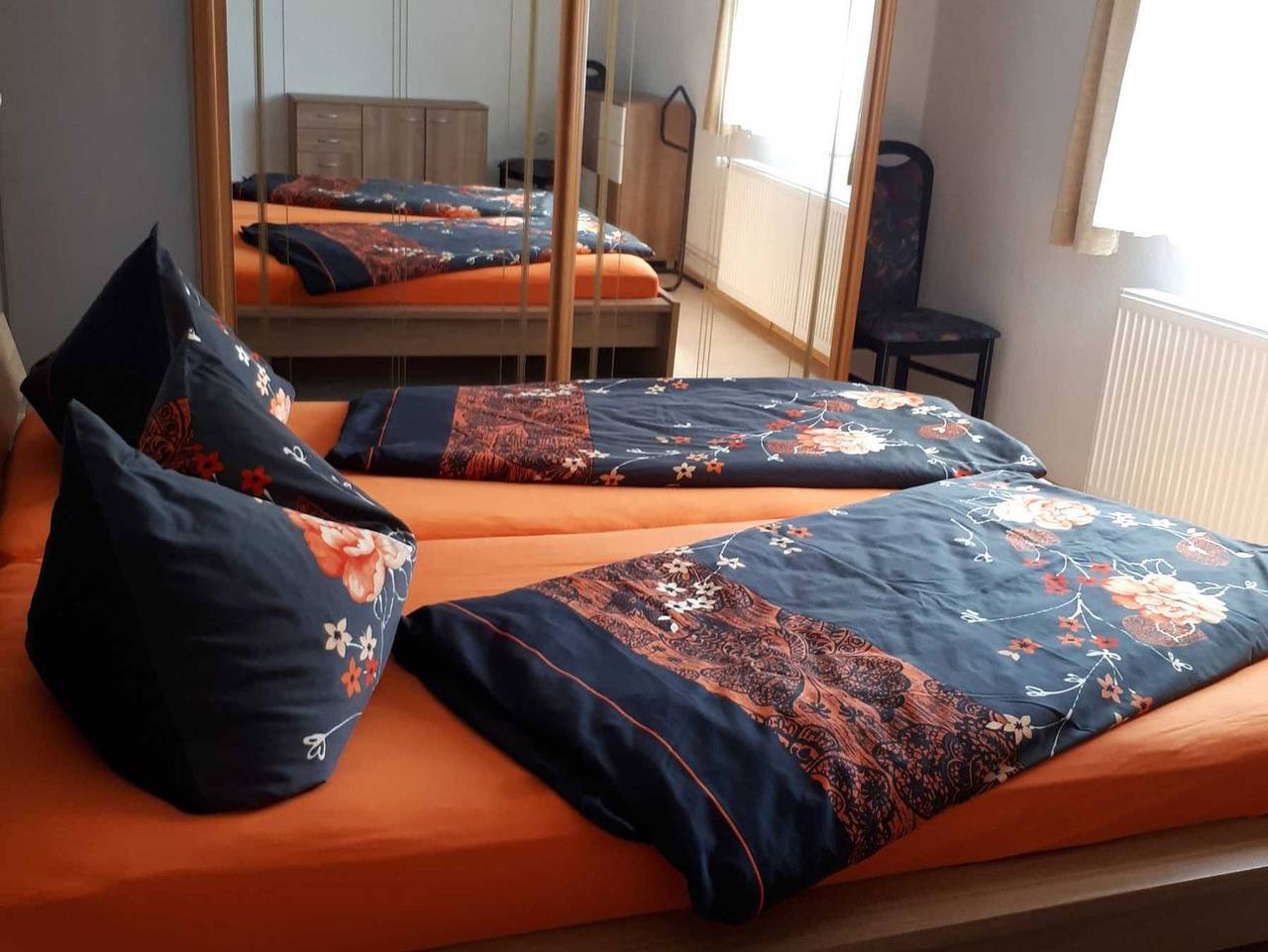 Ganze Ferienwohnung, Ferienwohnung Am Alten Ringelberg - Fam. Porsch - Ferienwohnung Am Alten Ringelberg in Erfurt, Thüringer Kernland