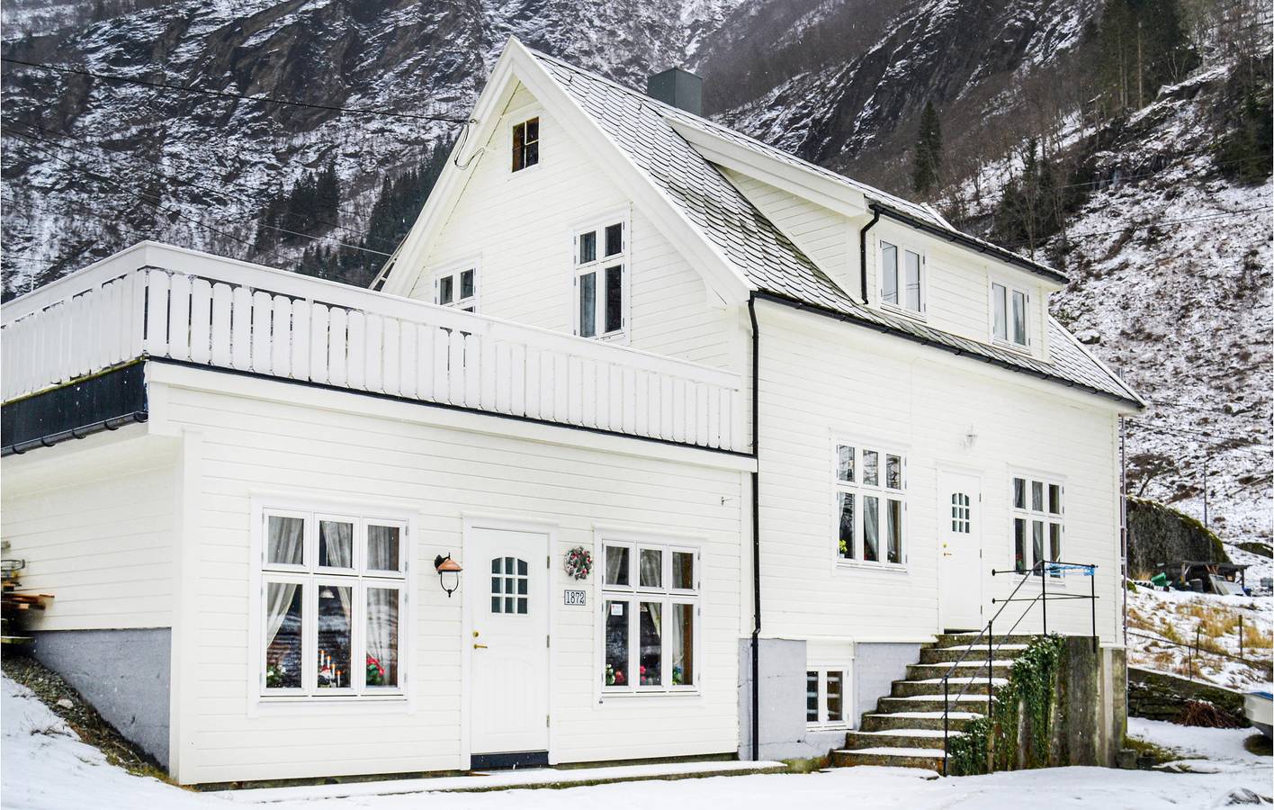 Ferienhaus für 13 Personen mit Sauna in Sognefjord