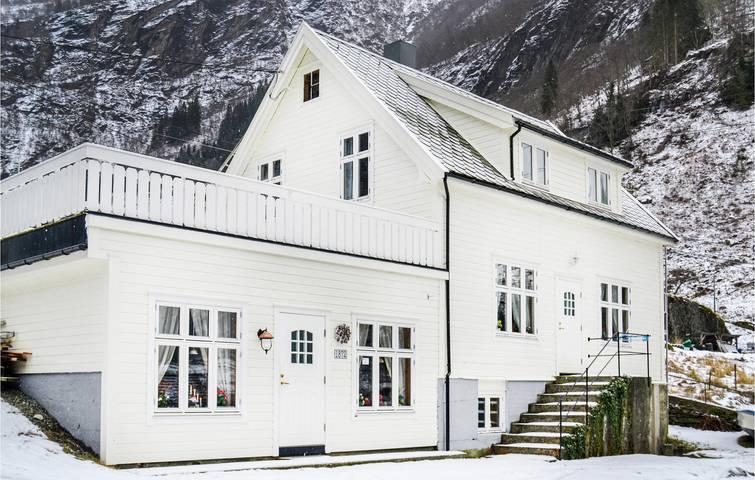 Ferienhaus für 13 Personen mit Sauna in Sognefjord