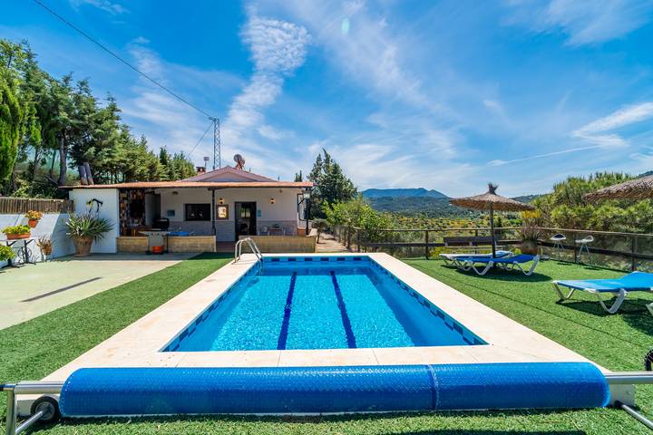 Casa rural para 4 personas, con jardín y terraza, Se admiten mascotas en Ardales - 2