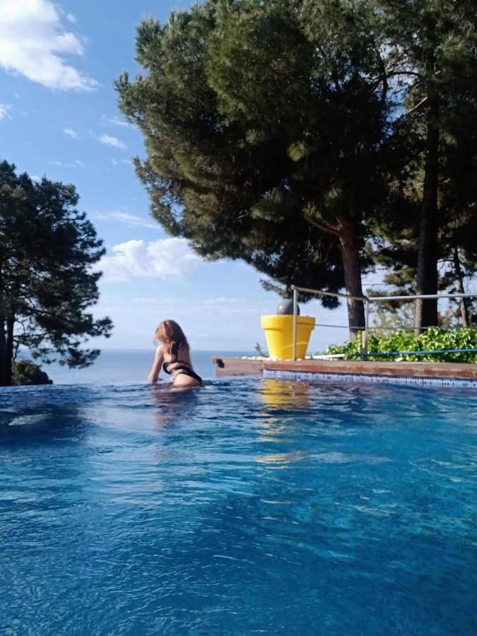 Casa rural para 8 personas, con vistas además de jardín y piscina en Sant Pol de Mar - 3