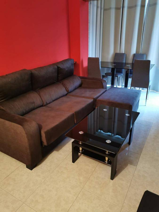 Gîte pour 4 personnes, avec terrasse à Brión - 3