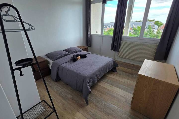 Location de vacances pour 5 personnes, avec balcon à Douai