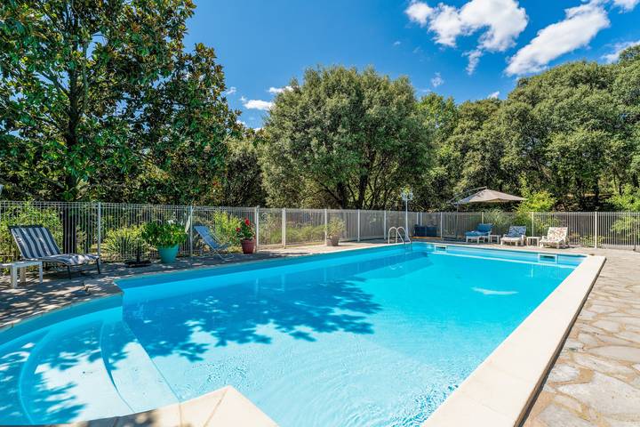Location de vacances pour 3 personnes, avec Jardin à Mialet
