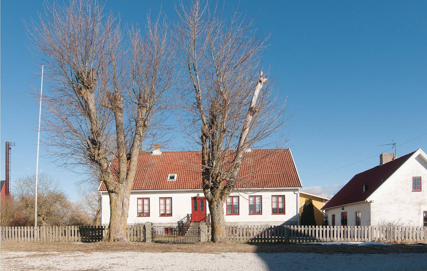 Hel semesterlägenhet, Lägenhet för 9 Personer med terass in Gotland