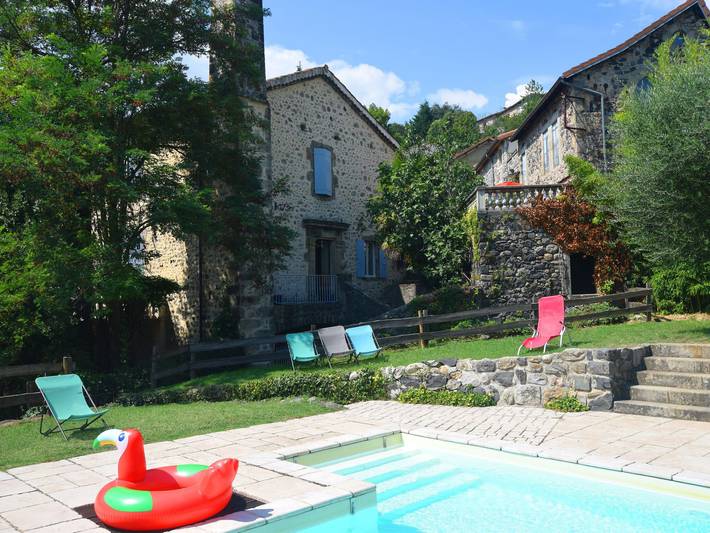 Maison de vacances pour 6 personnes, avec jardin ainsi que piscine et terrasse, adapté aux familles