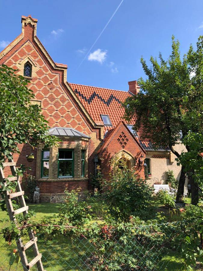 Ferienwohnung für 2 Personen, mit Terrasse und Garten in Raben Steinfeld