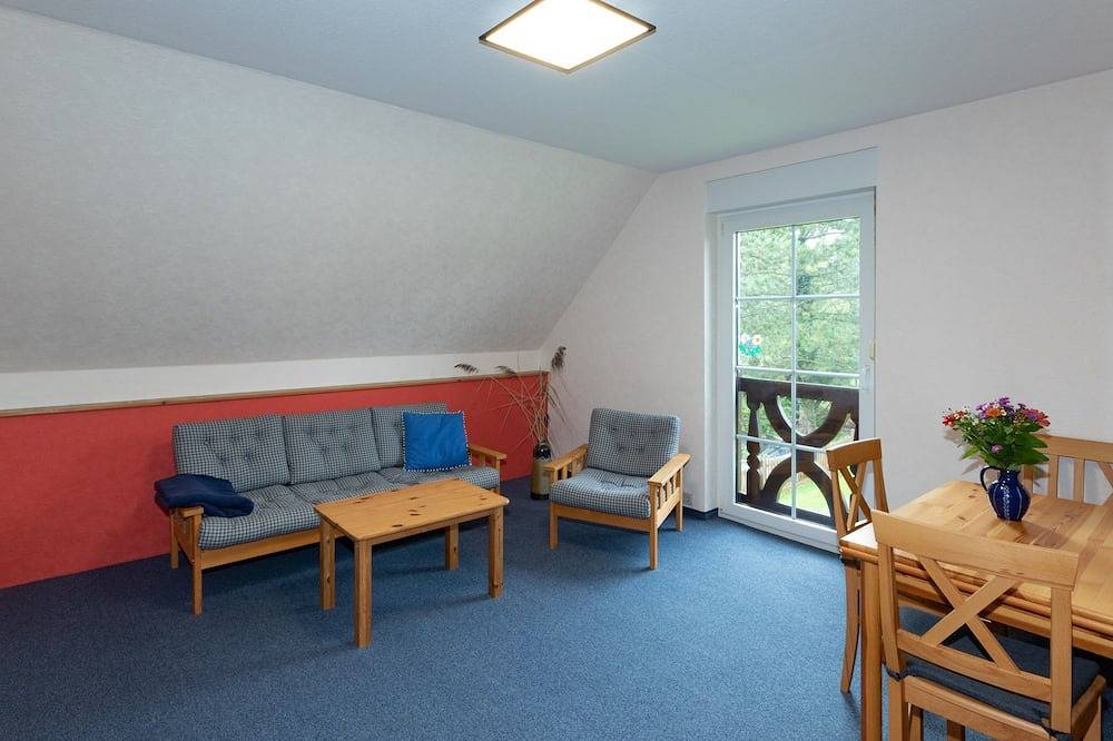 Ganze Wohnung, Fewo Kiefer, Sz, Wohnr./Küchenz., Du/Wc (1 Sz im Dg ) - Zimmermanns Ferienhof in Werben, Lausitz
