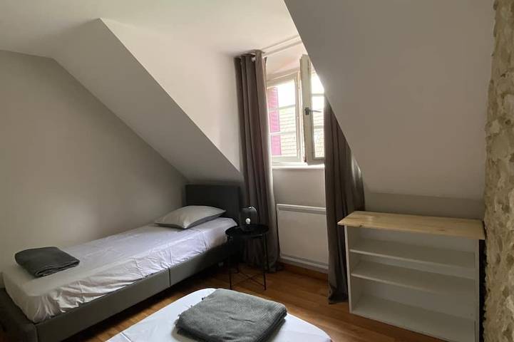 Location de vacances pour 4 personnes, avec jardin à Montipouret - 2