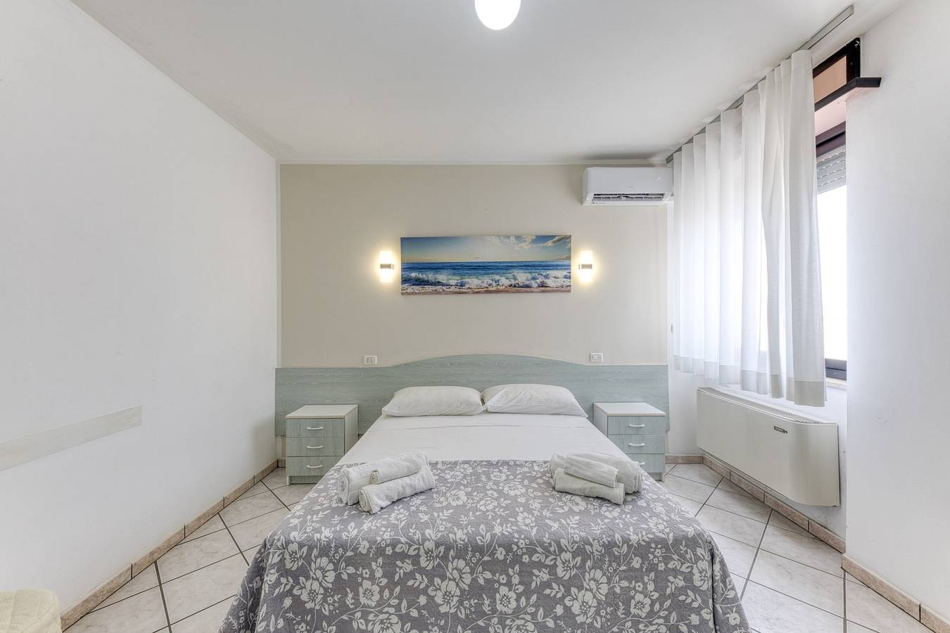 Inn 'Doppia 3' met Balkon, Wi-Fi en Airconditioning in Golf van Tarente