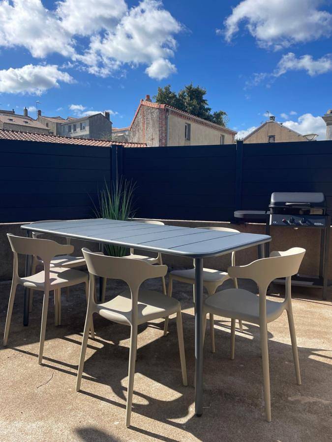 Ferienwohnung für 6 Personen, mit Ausblick und Terrasse - 1
