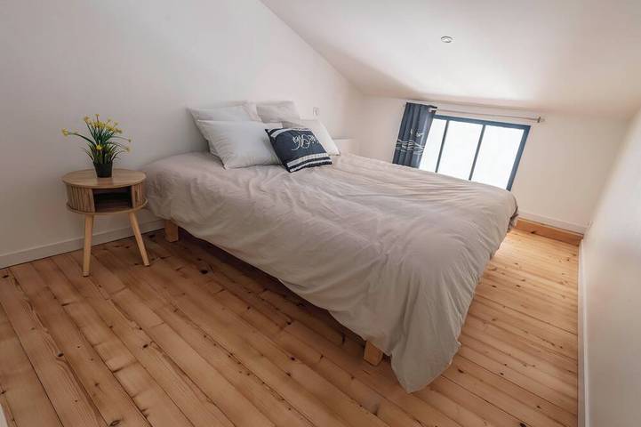 Location de vacances pour 10 personnes, avec Jardin à L'Éguille - 2