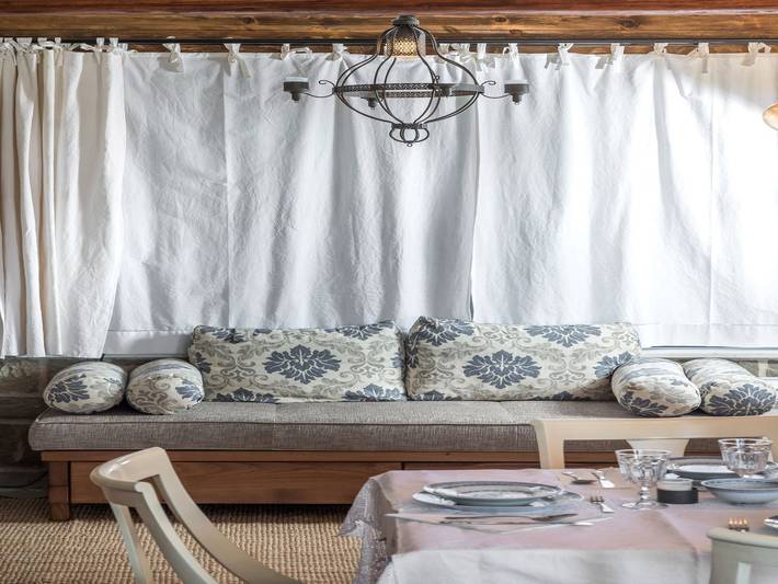 Villa Manda Korina - Three-Bedroom Villa with Private Pool in Klis, Split-Dalmatien