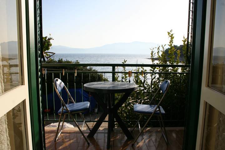 Ferienwohnung für 2 Personen, mit Balkon/Terrasse auf Hvar