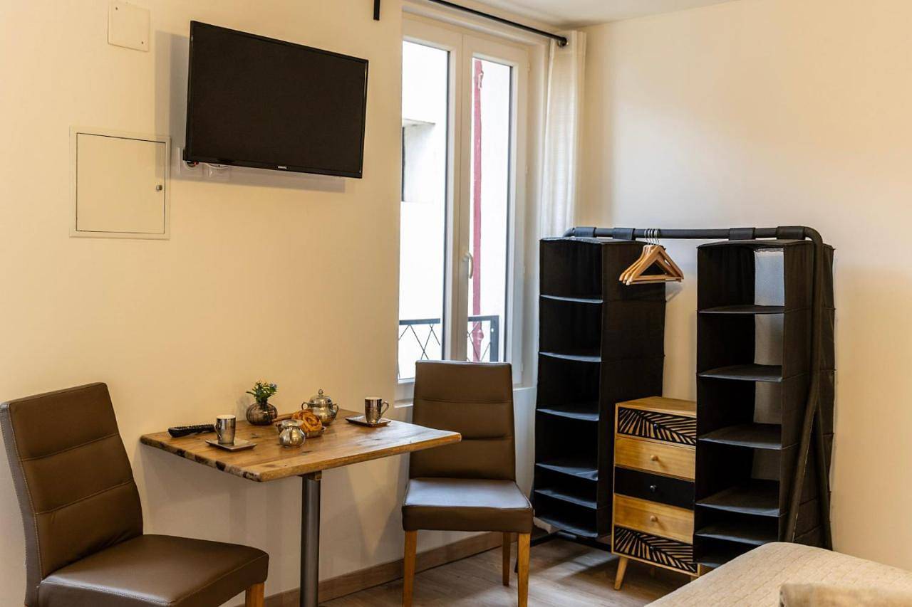 Appartement entier, King Studio in Eyragues, Région d'Arles