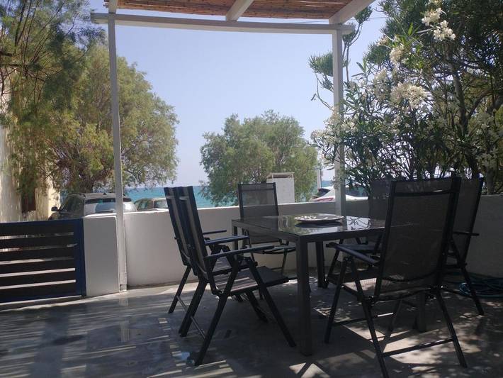 Location de vacances pour 4 personnes, avec vue et jardin dans Keratokambos - 2