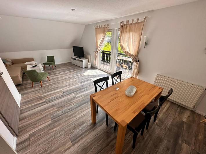 Ferienwohnung für 5 Personen, mit Balkon und Ausblick - 1