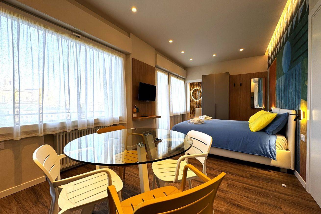 Ganze Wohnung, Ferienwohnung für 2 Personen mit Balkon/Terrasse in Siena, Siena Provinz