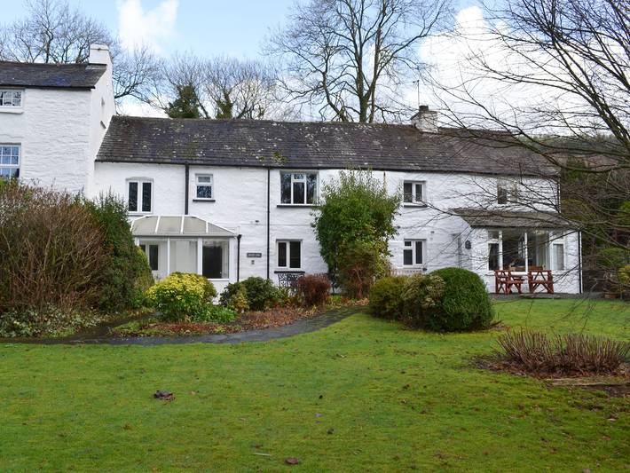 Cottage for 5 people, with garden in Coniston Water