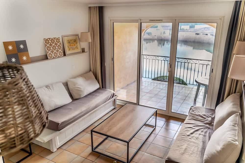 Appartement entier, Magnifique vue lac au Golf de Pont-Royal in Mallemort, Région d'Arles