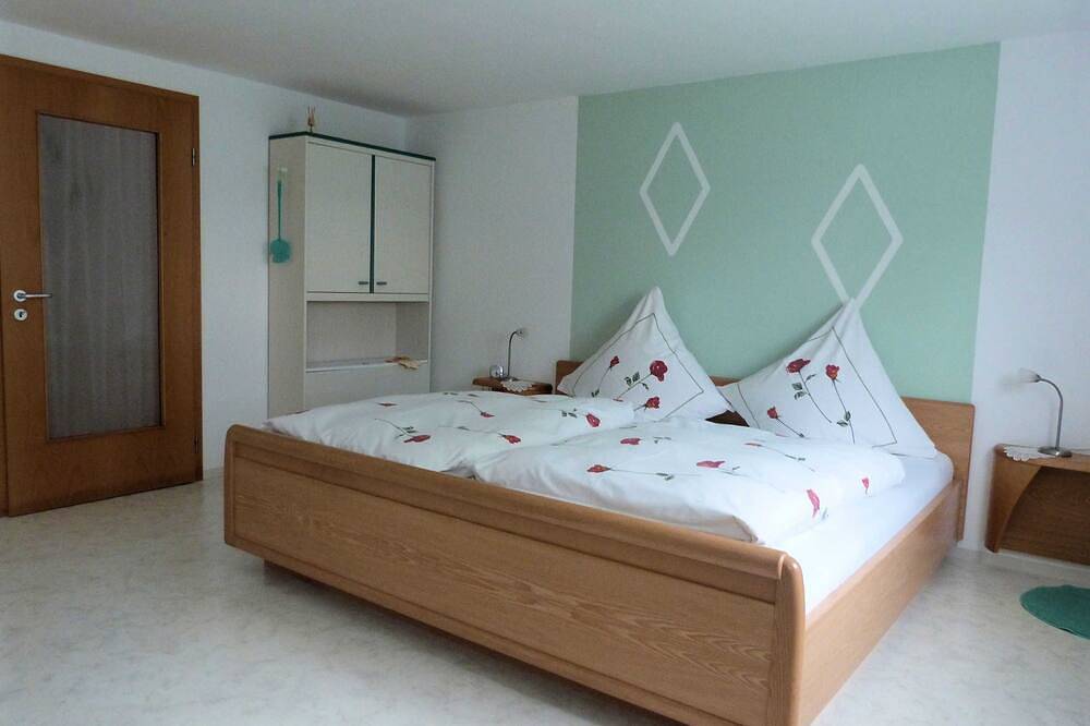 Ganze Wohnung, Ferienwohnung Familie Endres - Ferienwohnung Familie  Endres in Fränkische Schweiz