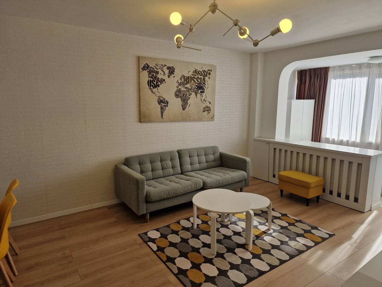 Ganze Wohnung, Gelbe Wohnung - Cismigiu-Gärten in Bukarest, Walachia