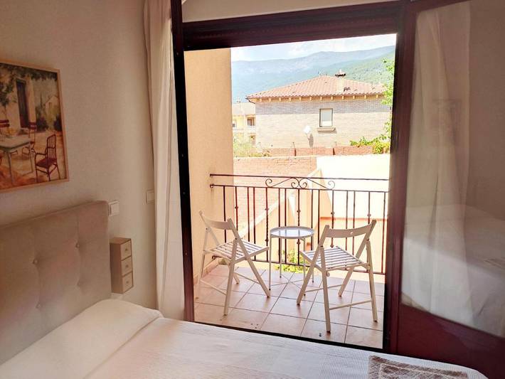 Gîte pour 5 personnes, avec balcon et vue à La Adrada