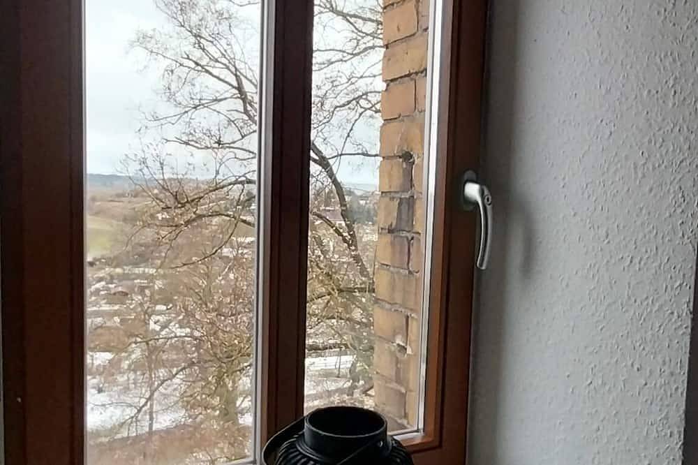 Ganze Wohnung, Gemütliches Studio in historischem Ambiente in Thüringer Kernland