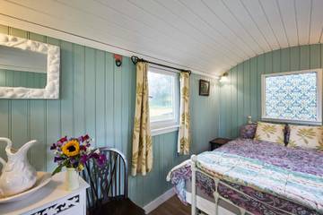Chalet for 2 People in Briston, Norfolk, Photo 2